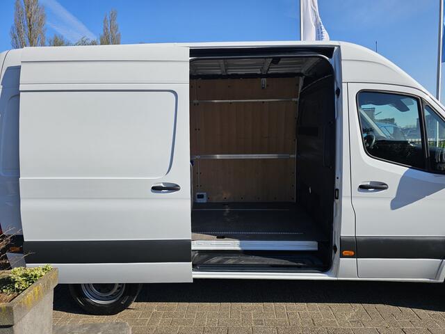 Mercedes-Benz SPRINTER 317 1.9 CDI L2-H2 Pro Automaat * 360 graden Camera * Navi * MBUX *