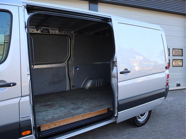 Mercedes-Benz SPRINTER 316 CDI Euro 6 L2H1 - Camera - 2x Schuifdr. - Cruise - Navi