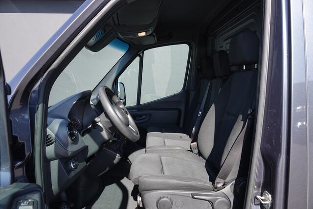 Mercedes-Benz SPRINTER L2H2 211Cdi 114Pk | FWD | Achteruitrijcamera | Trekhaak | 16''
