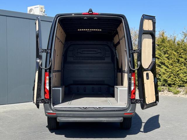 Mercedes-Benz SPRINTER 317 CDI 170 PK / L2H2 / AIRCO / CRUISE / CAMERA / NAVIGATIE / 3-ZITS