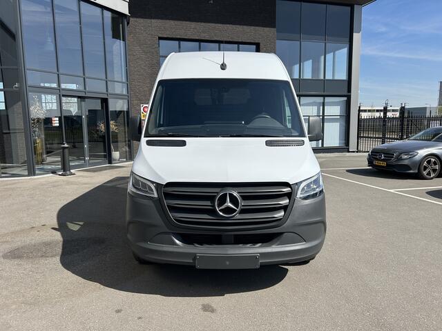 Mercedes-Benz SPRINTER 316 CDI L2 H2 Automaat / LED / MBUX / WÜRTH Inrichting / Standkachel / Camera / Navigatie / Airco / Cruise control