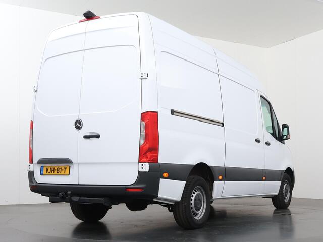 Mercedes-Benz SPRINTER 315 CDI Aut. | L2 H2 | Parkeercamera | Trekhaak 3500kg | Airco | Achteruitrijcamera | Dodehoekwaarschuwing | Comfort bestuurdersstoel en bijrijdersbank | Navigatie | Cruise Control | Spiegelpakket | Certified