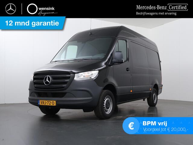 Mercedes-Benz SPRINTER 317 CDI | L2 H2 | Parkeercamera | 3-zits | Comfortstoel | Navigatie | Airco | Stoelverwarming | Certified