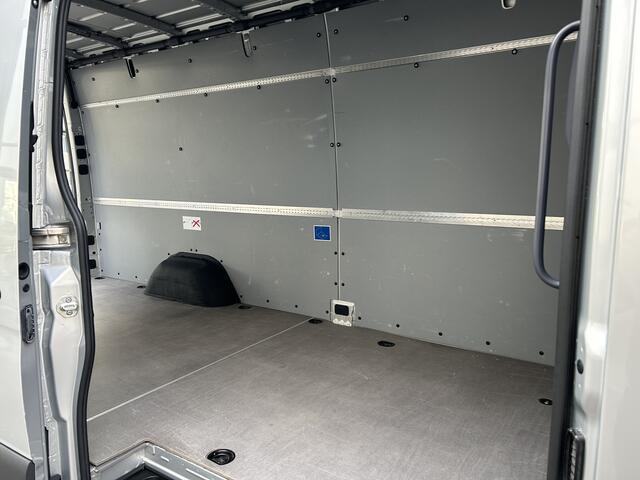 Mercedes-Benz SPRINTER 317 CDI L3 H2 3500KG Trekhaak / Automaat / MBUX / Carplay navigatie / Cruise control / Airco / 270 Graden achterdeuren