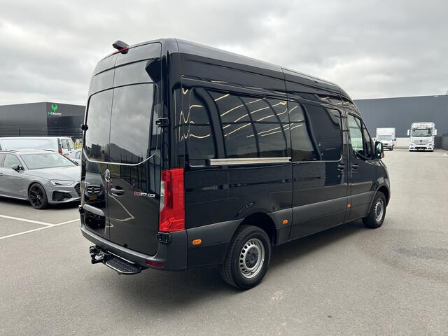 Mercedes-Benz SPRINTER 317 CDI L2 H2 3500KG Trekhaak / Automaat / MBUX / Carplay navigatie / Cruise control / Airco / 270 Graden achterdeuren