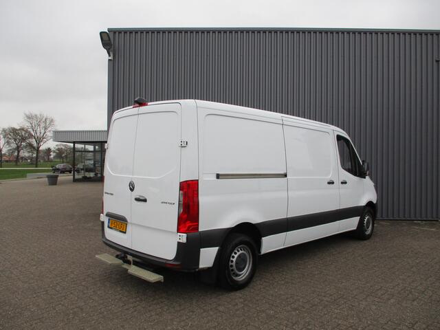 Mercedes-Benz SPRINTER 214 143 PK L2H1 Airco Apple CarPlay Trekaak