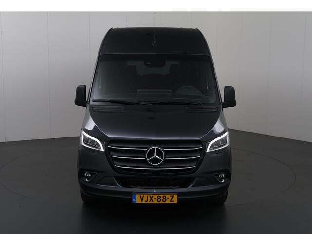 Mercedes-Benz SPRINTER 319 3.0 CDI V6 | L2 H2 | Dubbele Cabine | Climate Control | LM Velgen | 5-zits | Navigatie | Schuifdeur L+R | 3500KG AHW | 360° Camera | Certified |