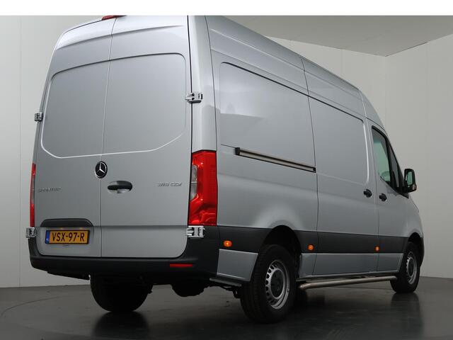 Mercedes-Benz SPRINTER 315 CDI L2 H2 | Aut. | 3500 KG AHW | Sidebars | Carplay | Airco | Cruise | 3-zits | Certified