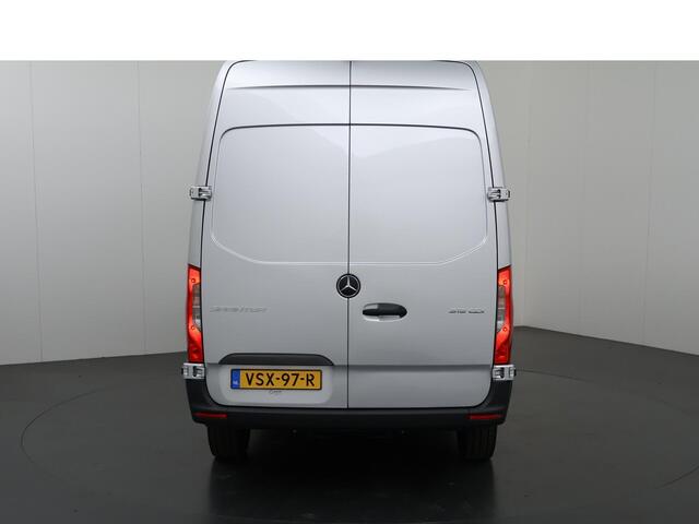 Mercedes-Benz SPRINTER 315 CDI L2 H2 | Aut. | 3500 KG AHW | Sidebars | Carplay | Airco | Cruise | 3-zits | Certified