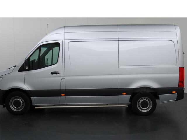 Mercedes-Benz SPRINTER 315 CDI L2 H2 | Aut. | 3500 KG AHW | Sidebars | Carplay | Airco | Cruise | 3-zits | Certified