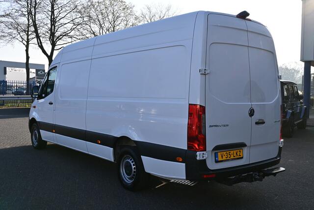 Mercedes-Benz SPRINTER 317 CDI L3H2 3500 KG trekhaak, Navigatie met camera