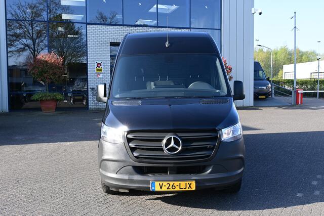 Mercedes-Benz SPRINTER 317 CDI L2H2 3500 KG trekhaak, Navigatie met camera