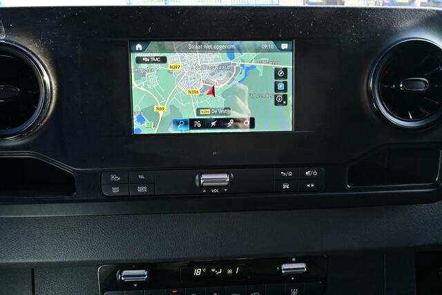 Mercedes-Benz SPRINTER 317 CDI L2H2 3500 KG trekhaak, Navigatie met camera