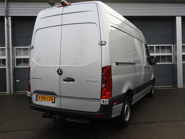 Mercedes-Benz SPRINTER 317 1.9 CDI L2H2 AUT | CAMERA | MBUX | 3.5t TREKHAAK