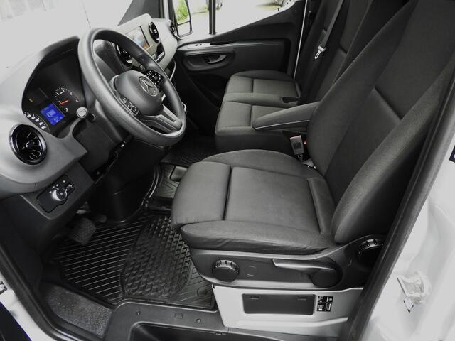 Mercedes-Benz SPRINTER 317 1.9 CDI L2H2 AUT | CAMERA | MBUX | 3.5t TREKHAAK