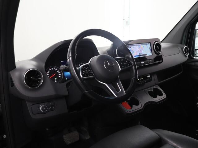 Mercedes-Benz SPRINTER 317 CDI Aut. | L2 H1 | 3500 KG Trekhaak | Lederen bekleding | Navigatie | Parkeercamera | Climate Control | Keyless Go | Certified