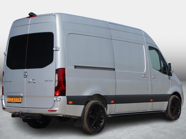 Mercedes-Benz SPRINTER 319 V6 CDI L2H2, 2800kg trekhaak, Grote MBUX, Apple CarPlay/Android Auto, Automaat, Achteruitrijcamera