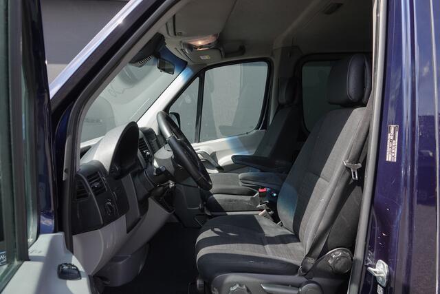Mercedes-Benz SPRINTER L2H1 DC 319Cdi 3.0 6-Cilinder 190Pk 7G-tronic | RWD | Dubbele Cabine 5-Persoons | Trekhaak | Canvasit blauw