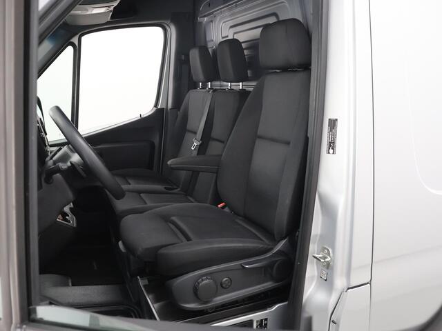 Mercedes-Benz SPRINTER 315 CDI L2 H2 | Aut. | 3500 KG AHW | Parkeercamera | Bluetooth | Airco | Keyless Go | Certified
