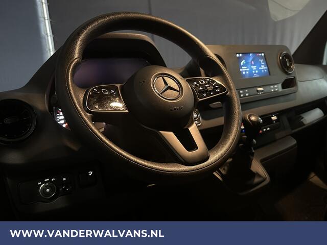 Mercedes-Benz SPRINTER 316 CDI 164pk Bakwagen L439cm Laadklep Euro6 Airco | Camera | Navigatie | Apple Carplay | Android auto MBUX, Bijrijdersbank