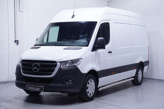 Mercedes-Benz SPRINTER 316 CDI 163 pk Aut. L2H2 Navi, Trekhaak Camera, Dodehoek Assist, Laadruimte Pakket, NAP, 3-Zits