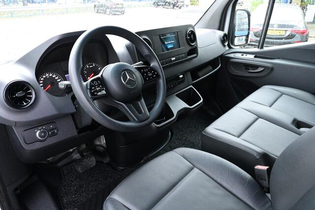 Mercedes-Benz SPRINTER 317 CDI L2H2 3500 KG trekhaak, MBUX met camera