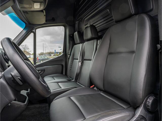 Mercedes-Benz SPRINTER 315 1.9 CDI L2H2 DC 18 INCH CAMERA APPLE CARPLAY LEDER TREKHAAK