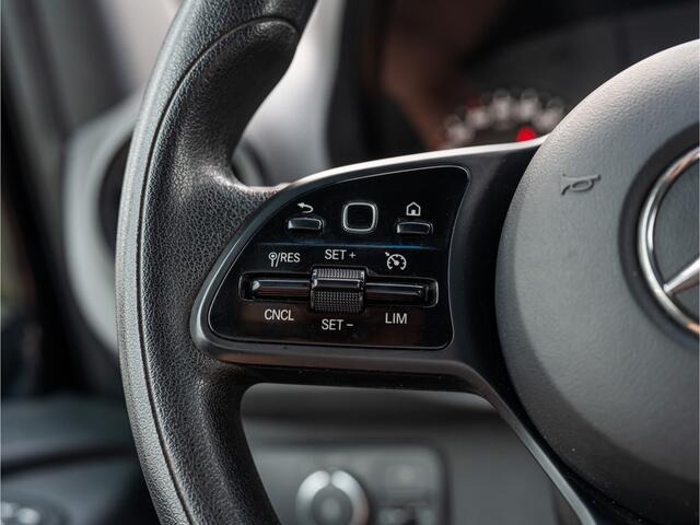 Mercedes-Benz SPRINTER 315 1.9 CDI L2H2 DC 18 INCH CAMERA APPLE CARPLAY LEDER TREKHAAK
