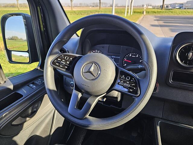 Mercedes-Benz SPRINTER 317 1.9 CDI L2H2 RWD Automaat, 3.5t-Trekhaak, RWD, Mbux, Airco, Cruise, 170 PK, Euro 6!