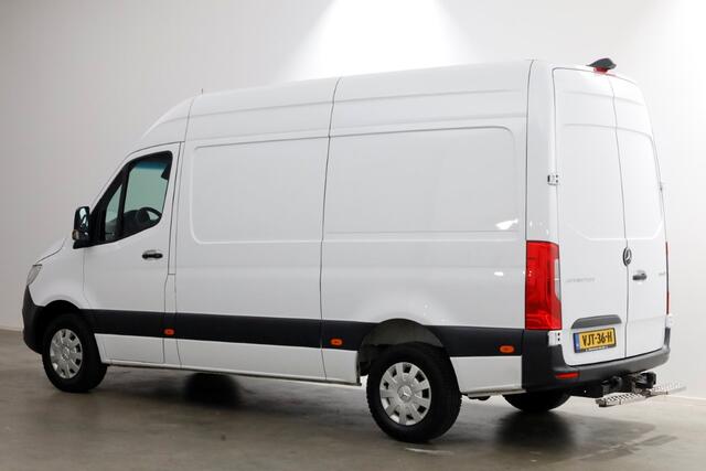 Mercedes-Benz SPRINTER 315 CDI 150pk RWD 9G Automaat L2H2 Navi/Camera Trekhaak 3500kg 03-2021