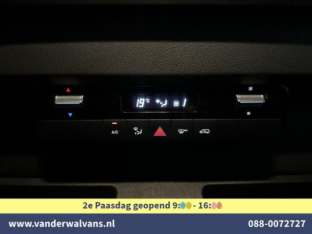 Mercedes-Benz SPRINTER 215 CDI 150pk 9G-Tronic Automaat L2H2 Euro6 Airco | Camera | Navigatie | Apple Carplay Android Auto, Adaptieve Cruisecontrol, Parkeersensoren, Bijrijdersbank