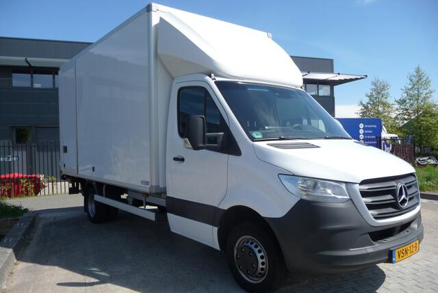 Mercedes-Benz SPRINTER 515 CDI 433 bakwagen met klep trekhaak zijdeur