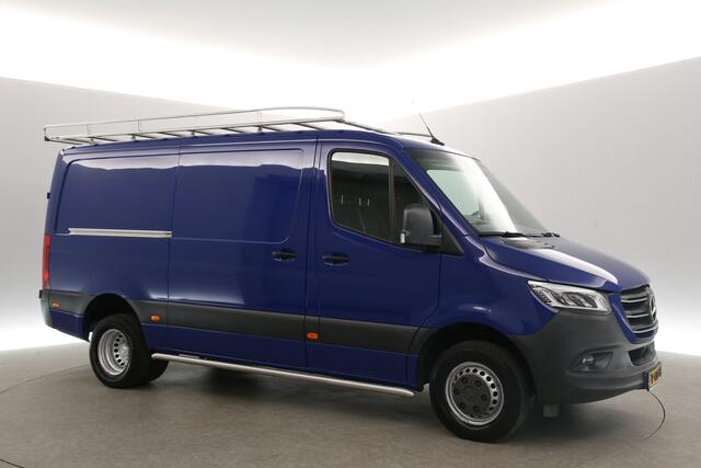 Mercedes-Benz SPRINTER 3.0 V6 319CDI L2H1 191PK 3000KG Trekgew. Dubbellucht Automaat Airco Cruise Camera Carplay Navi 3 Pers Imperiaal Trekhaak