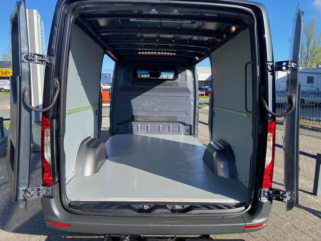 Mercedes-Benz SPRINTER 317 CDI L2H1 Euro 6 | RWD | 2x Schuifdeur | 3500KG AHW | 2x Gev. Stoel