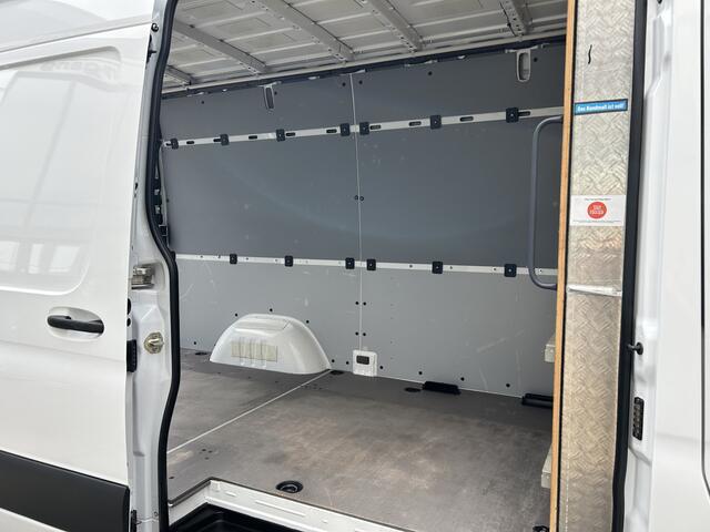 Mercedes-Benz SPRINTER 316 CDI L2 H2 2800KG Trekhaak / MBUX / Navigatie / Camera / Cruise control / Airco / 270 Graden achterdeuren