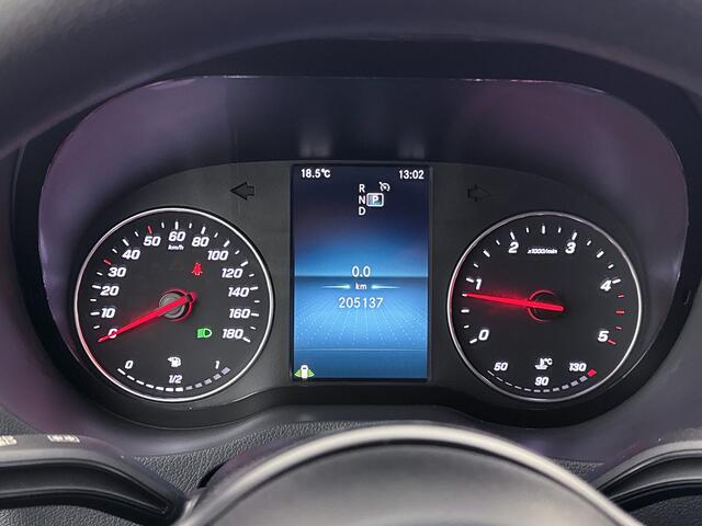Mercedes-Benz SPRINTER 315 1.9 CDI L2H2 9G automaat Inrichting 22v omvormer Geveerde stoel Navigatie Cruise control