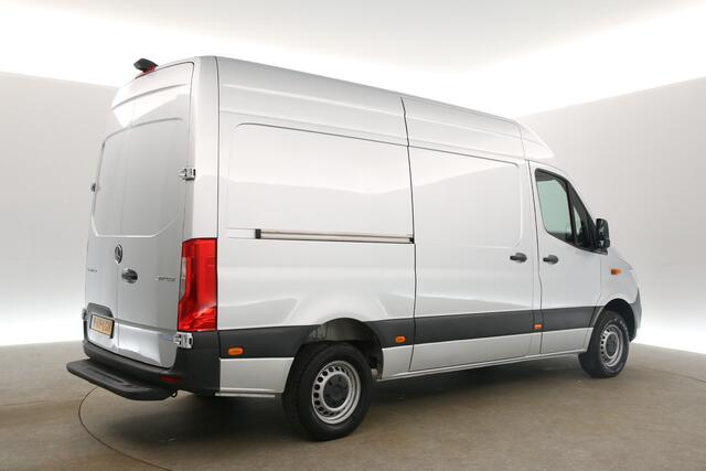 Mercedes-Benz SPRINTER 317 CDI L2H2 170PK 360Camera Airco Cruise Carplay 3 Persoons Navigatie PDC Stoelverw.