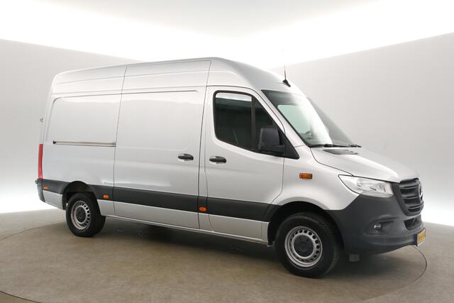 Mercedes-Benz SPRINTER 317 CDI L2H2 170PK 360Camera Airco Cruise Carplay 3 Persoons Navigatie PDC Stoelverw.