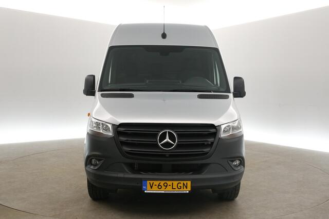 Mercedes-Benz SPRINTER 317 CDI L2H2 170PK 360Camera Airco Cruise Carplay 3 Persoons Navigatie PDC Stoelverw.