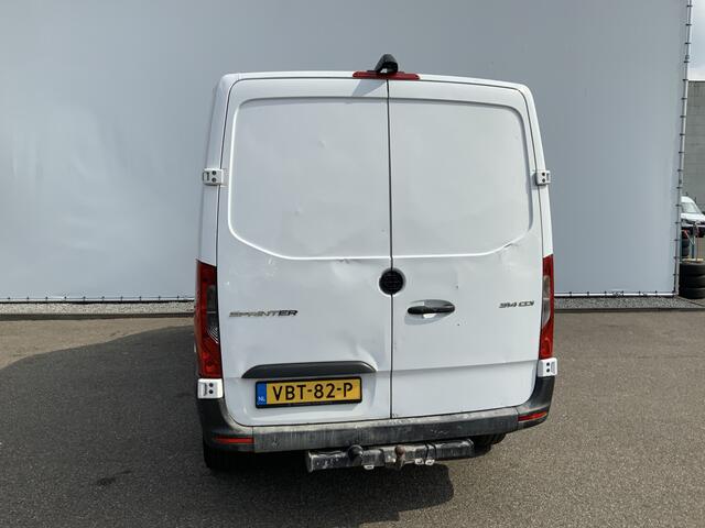 Mercedes-Benz SPRINTER 314 2.2 CDI L1H1 Automaat Airco Cruise Camera Navi 3 zits Trekhaak 2000 kg Euro 6