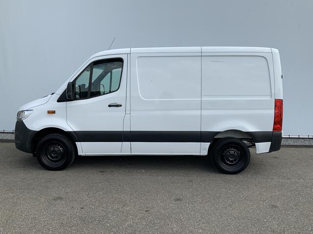 Mercedes-Benz SPRINTER 314 2.2 CDI L1H1 Automaat Airco Cruise Camera Navi 3 zits Trekhaak 2000 kg Euro 6