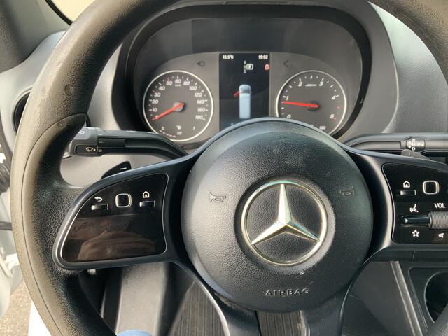 Mercedes-Benz SPRINTER 314 2.2 CDI L1H1 Automaat Airco Cruise Camera Navi 3 zits Trekhaak 2000 kg Euro 6