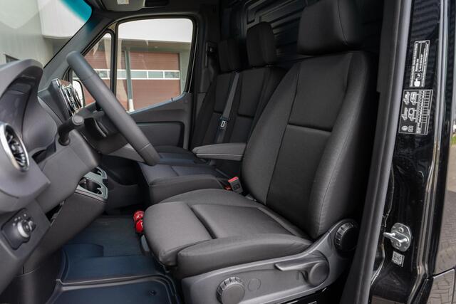 Mercedes-Benz SPRINTER 317 1.9 CDI L2H2 170PK AUT 3,5T trekgewicht, Distronic, 10,25 MBUX, Navigatie, LED, side assist, bijrijdersbank, achteruitrijcamera