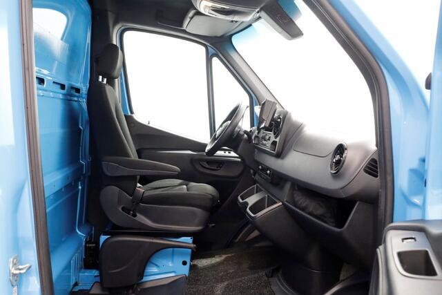 Mercedes-Benz SPRINTER 311 CDI 7G Automaat RWD Bakwagen met achterdeuren Airco 03-2021