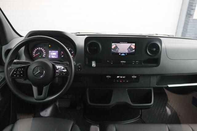 Mercedes-Benz SPRINTER 317CDI L2H2, 3500KG trekhaak, Camera, Cruise Control, Volleder, Climate Control