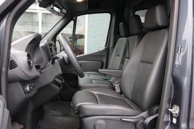 Mercedes-Benz SPRINTER 317CDI L2H2, 3500KG trekhaak, Camera, Cruise Control, Volleder, Climate Control