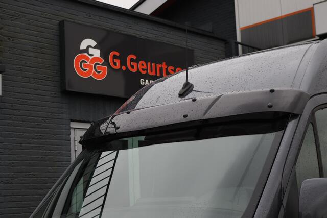 Mercedes-Benz SPRINTER 317CDI L2H2, 3500KG trekhaak, Camera, Cruise Control, Volleder, Climate Control