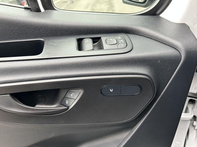 Mercedes-Benz SPRINTER 317 CDI L2 H2 MBUX / Navigatie / Camera / Parkeersensoren / Cruise control / Airco / 270 Graden achterdeuren