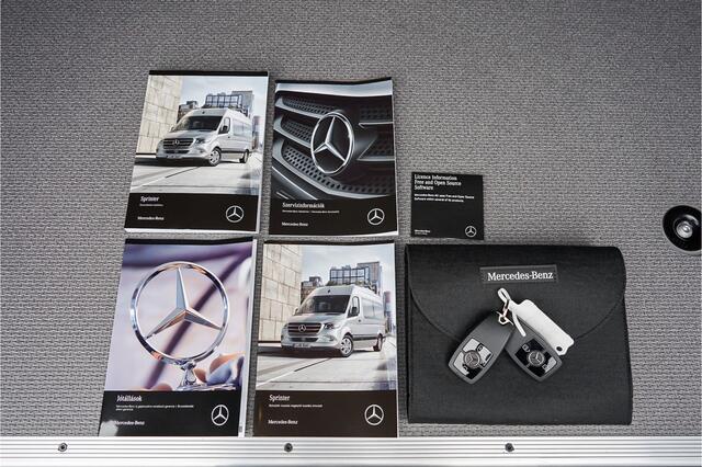 Mercedes-Benz SPRINTER 319 1.9 CDI L2H1 BPM Vrij Distronic Camera Trekhaak 3.5T