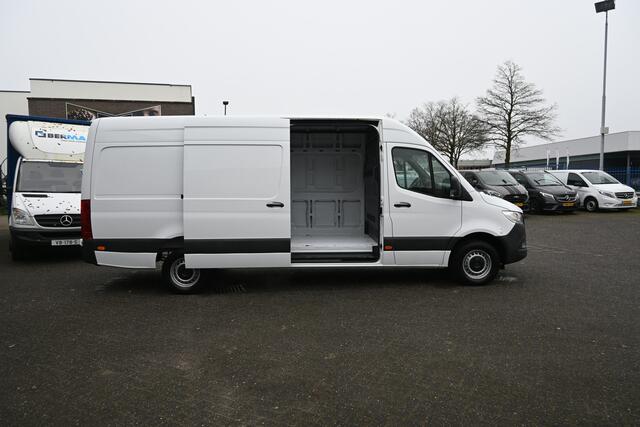 Mercedes-Benz SPRINTER 317 CDI L3H2 RWD MBUX met camera, Brake assist, Geveerde stoel